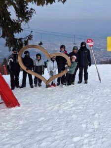 Pročitajte više o članku Skijanje